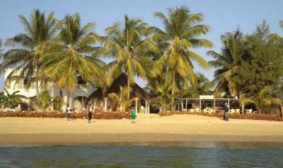 AUBERGE TREIZEGUY - Hotel Sénégal
